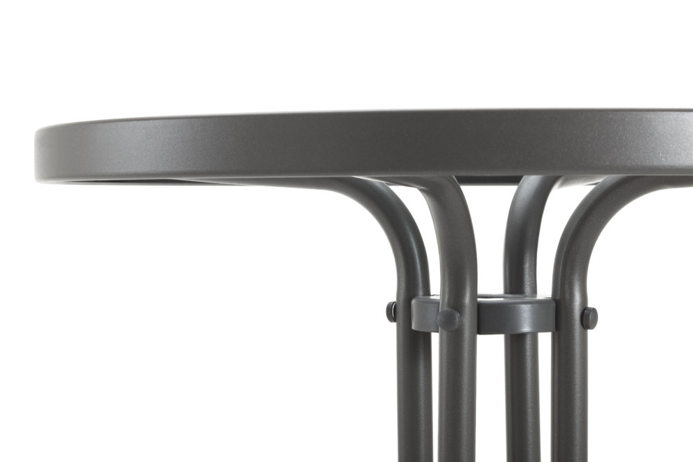 Set 4 _product 2_detail image 1 outdoor glass dining table detail